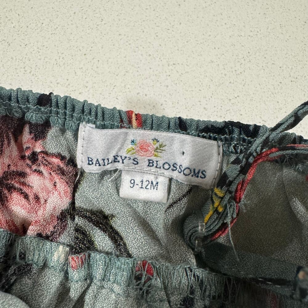 Bailey's Blossoms Baby Girl 9-12M Floral Romper - Picture 4 of 5